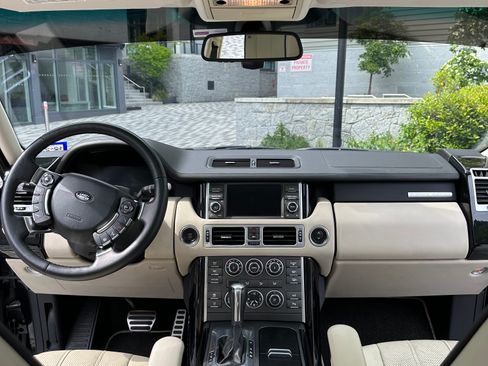 Used 2011 Land Rover Range Rover Supercharged AWD/4WD image 21