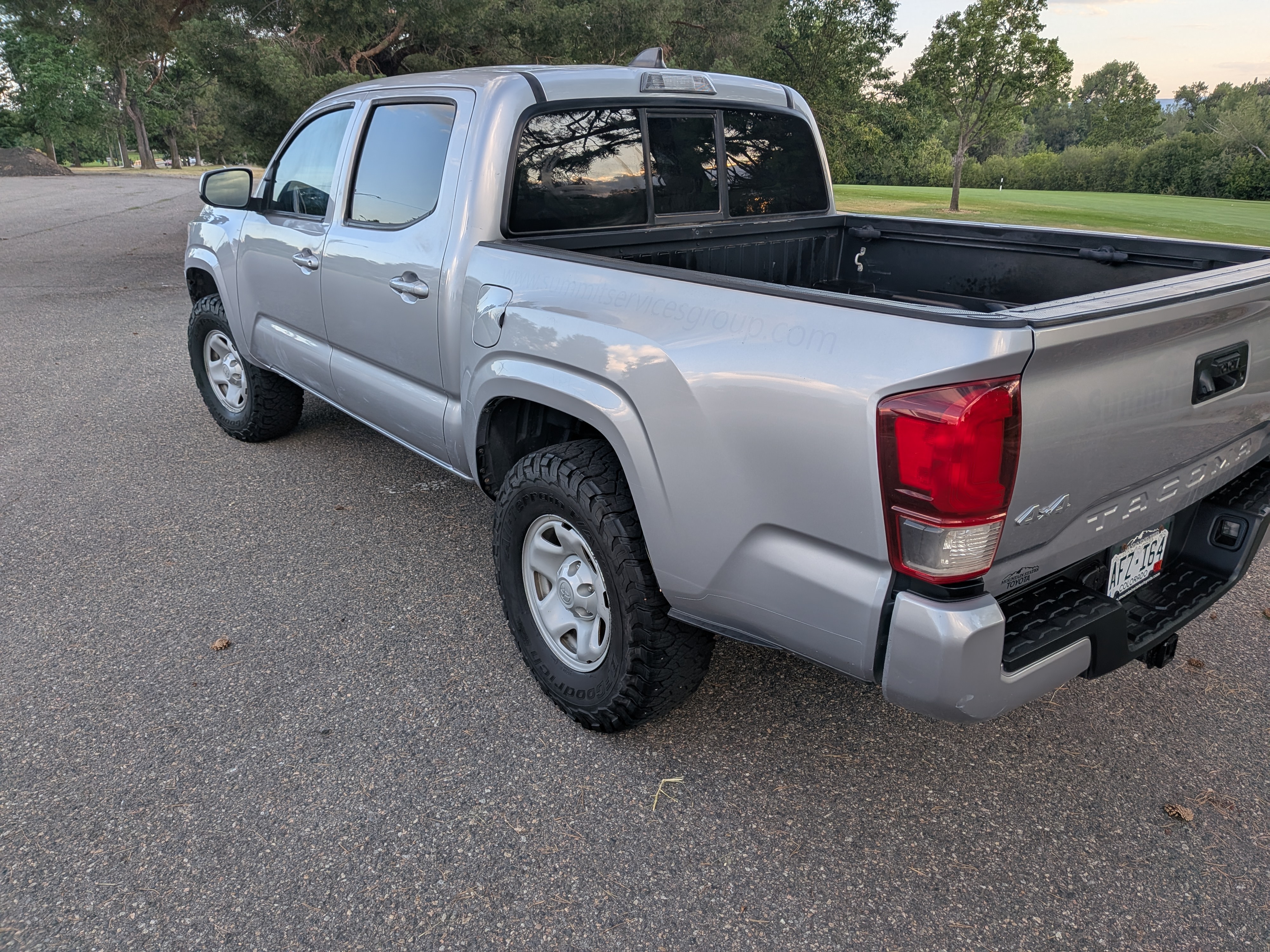 Used 2020 Toyota Tacoma SR AWD/4WD image 8
