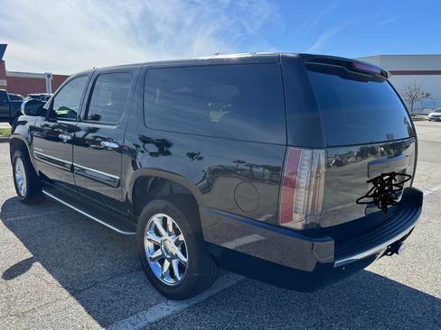 Used 2007 GMC Yukon XL Denali image 15