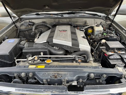 Used 1999 Toyota Land Cruiser image 14