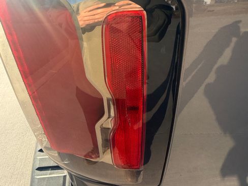 Used 2017 GMC Sierra 1500 SLT image 19