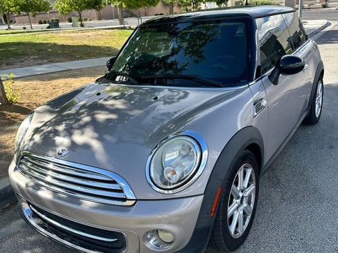 Used 2013 MINI Cooper Hardtop FWD image 4