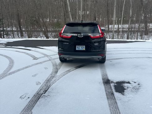 Used 2017 Honda CR-V EX-L image 6