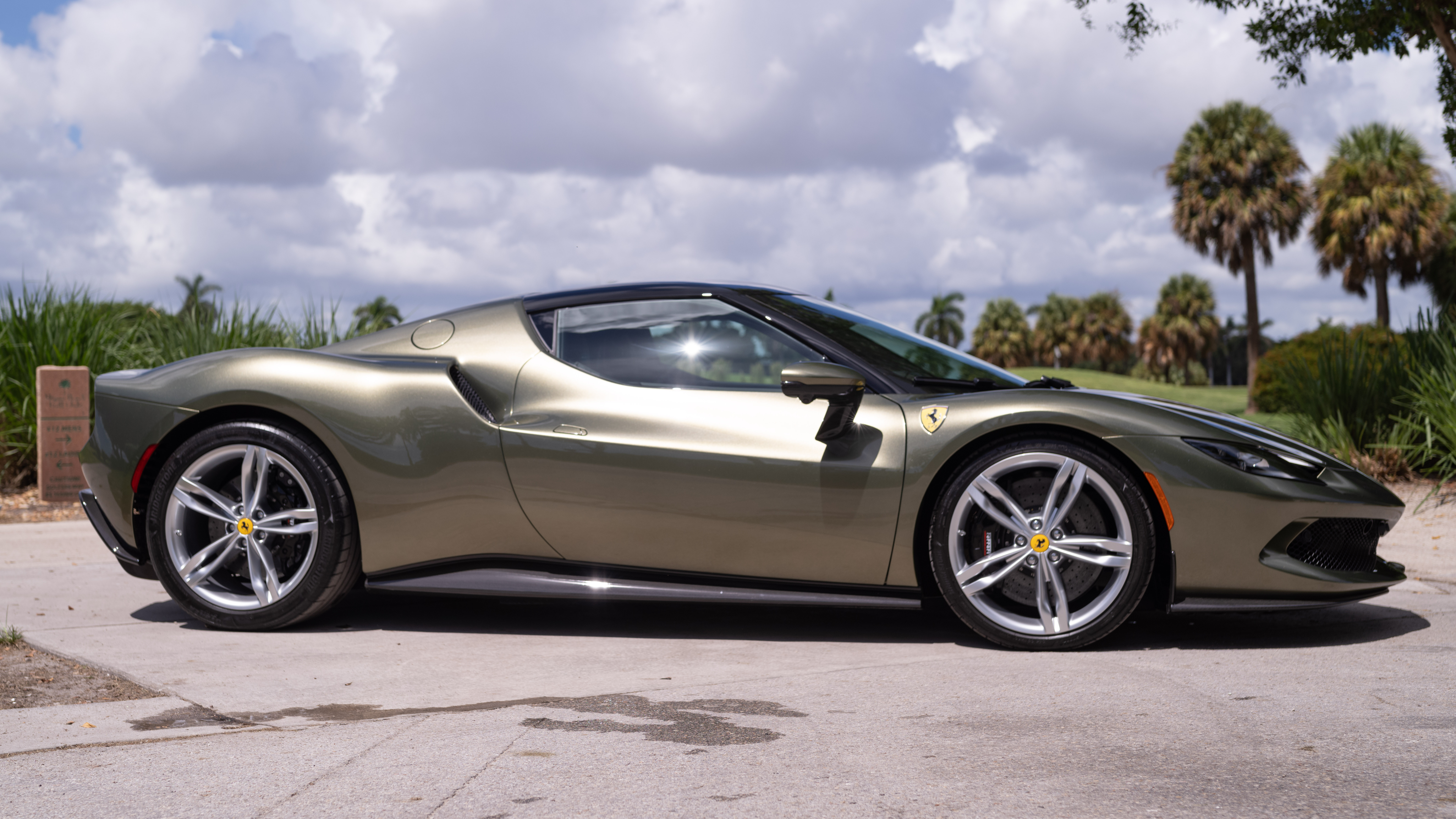 Used 2025 Ferrari 296 GTB RWD image 1