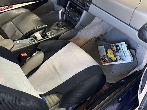 Used 2001 Porsche Boxster image 6