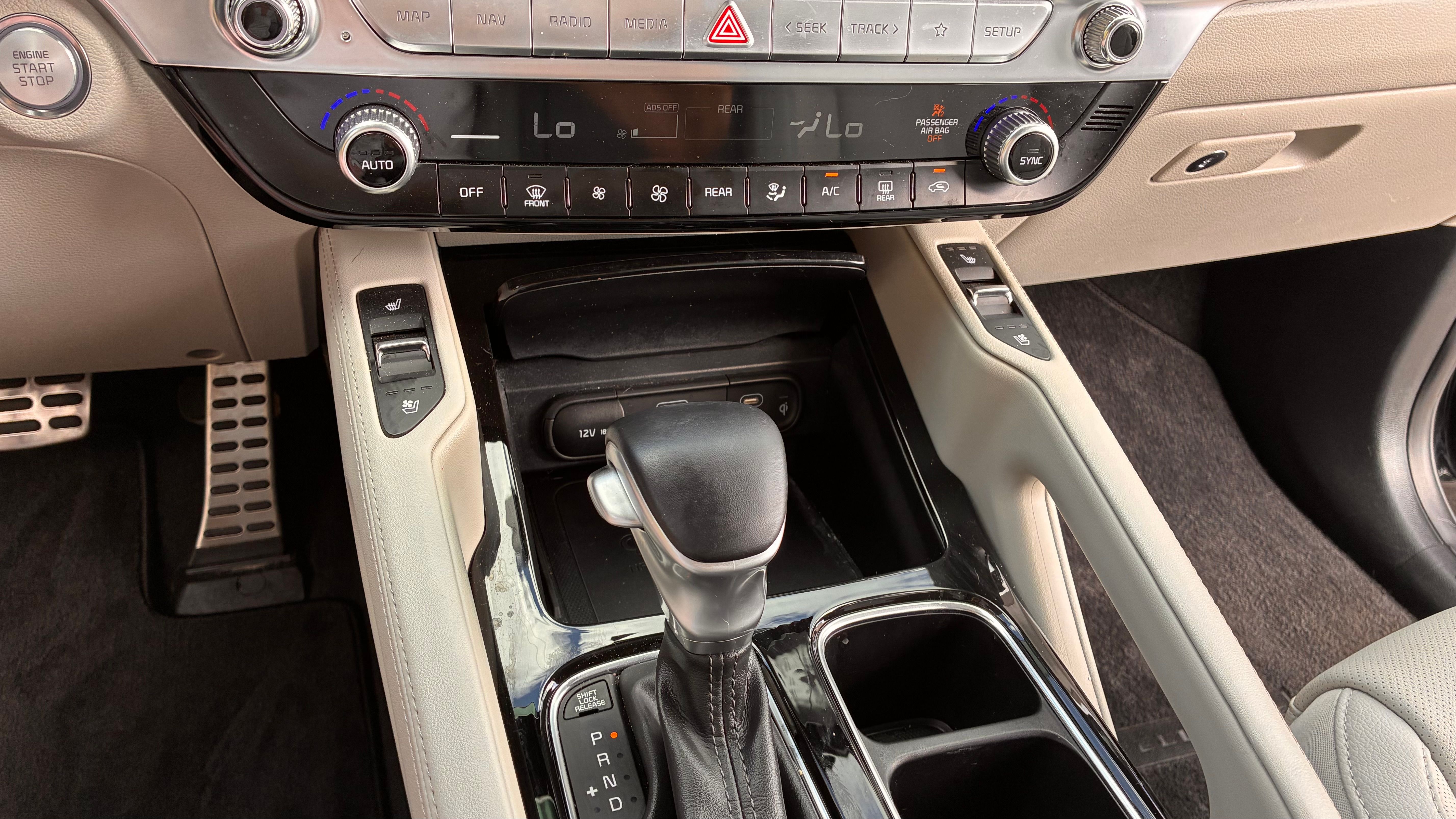 Used 2025 Kia Telluride SX FWD image 8