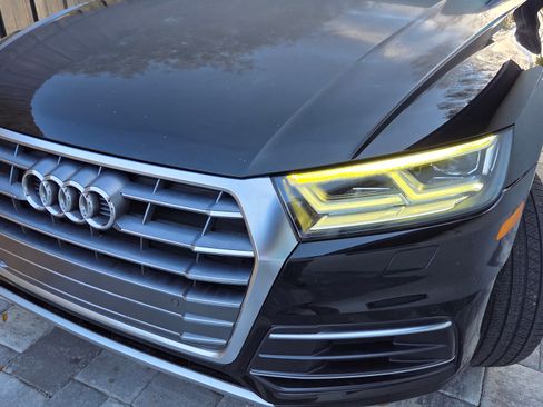 Used 2018 Audi Q5 2.0T Premium Plus w/ Premium Plus Package image 9