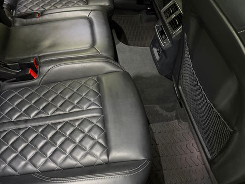 Used 2018 Audi SQ5 Prestige image 11