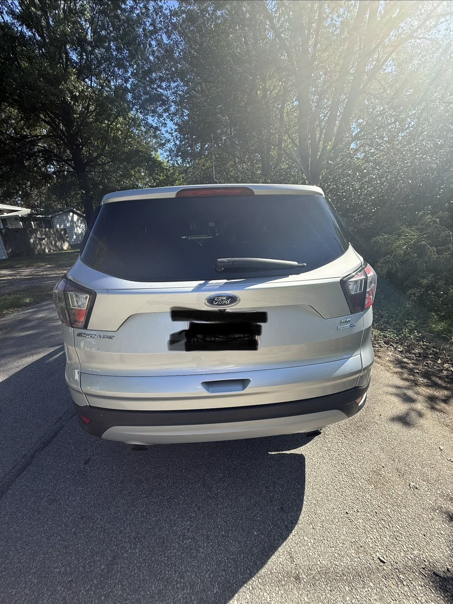 Used 2017 Ford Escape SE w/ SE Cold Weather Package AWD/4WD image 12