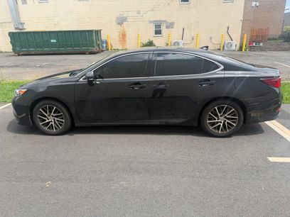 Used 2017 Lexus ES 350 w/ Luxury Package