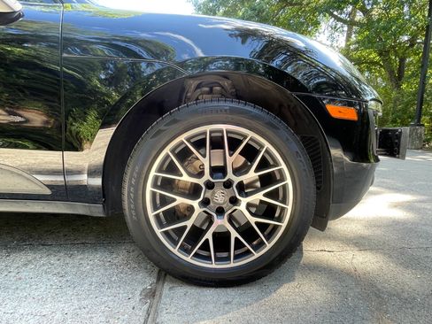 Used 2017 Porsche Macan S AWD/4WD image 15