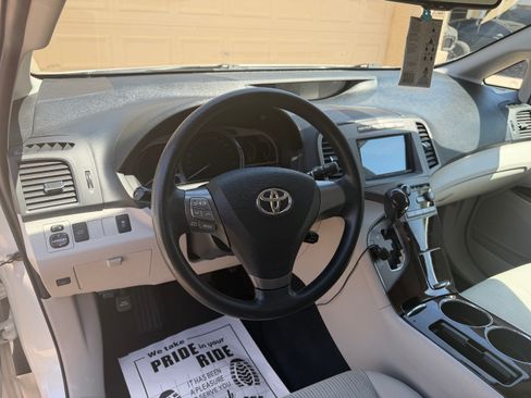 Used 2009 Toyota Venza image 6