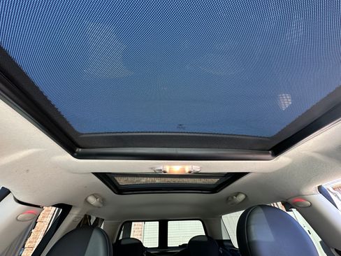 Used 2014 MINI Cooper Clubman S image 14