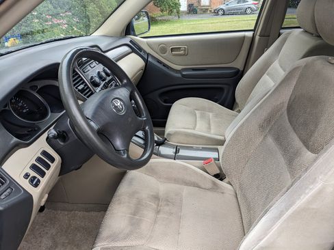 Used 2003 Toyota Highlander 2WD image 6