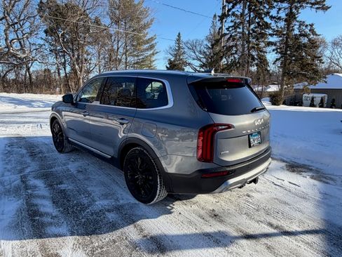 Used 2022 Kia Telluride SX w/ SX Prestige Package image 8
