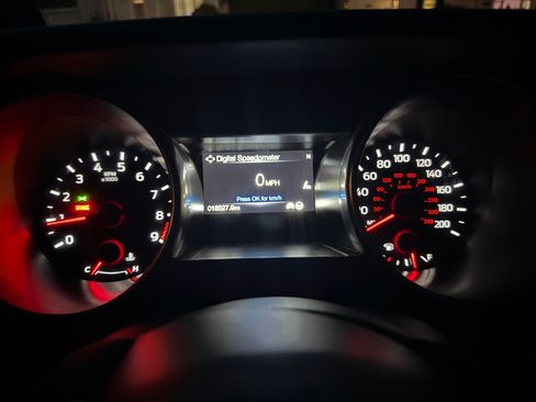 Used 2019 Ford Mustang Shelby GT350 w/ Technology Package image 21