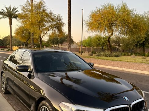 Used 2018 BMW 540i image 9