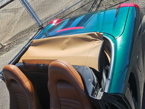 Used 2003 Toyota MR2 image 10