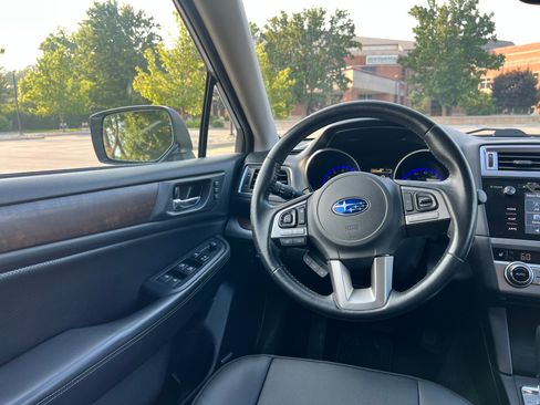 Used 2015 Subaru Outback 2.5i Limited AWD/4WD image 13