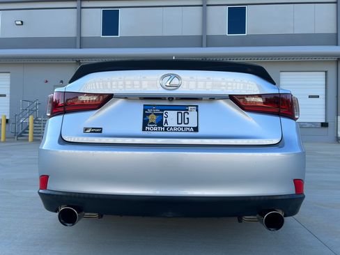Used 2014 Lexus IS 250 image 11