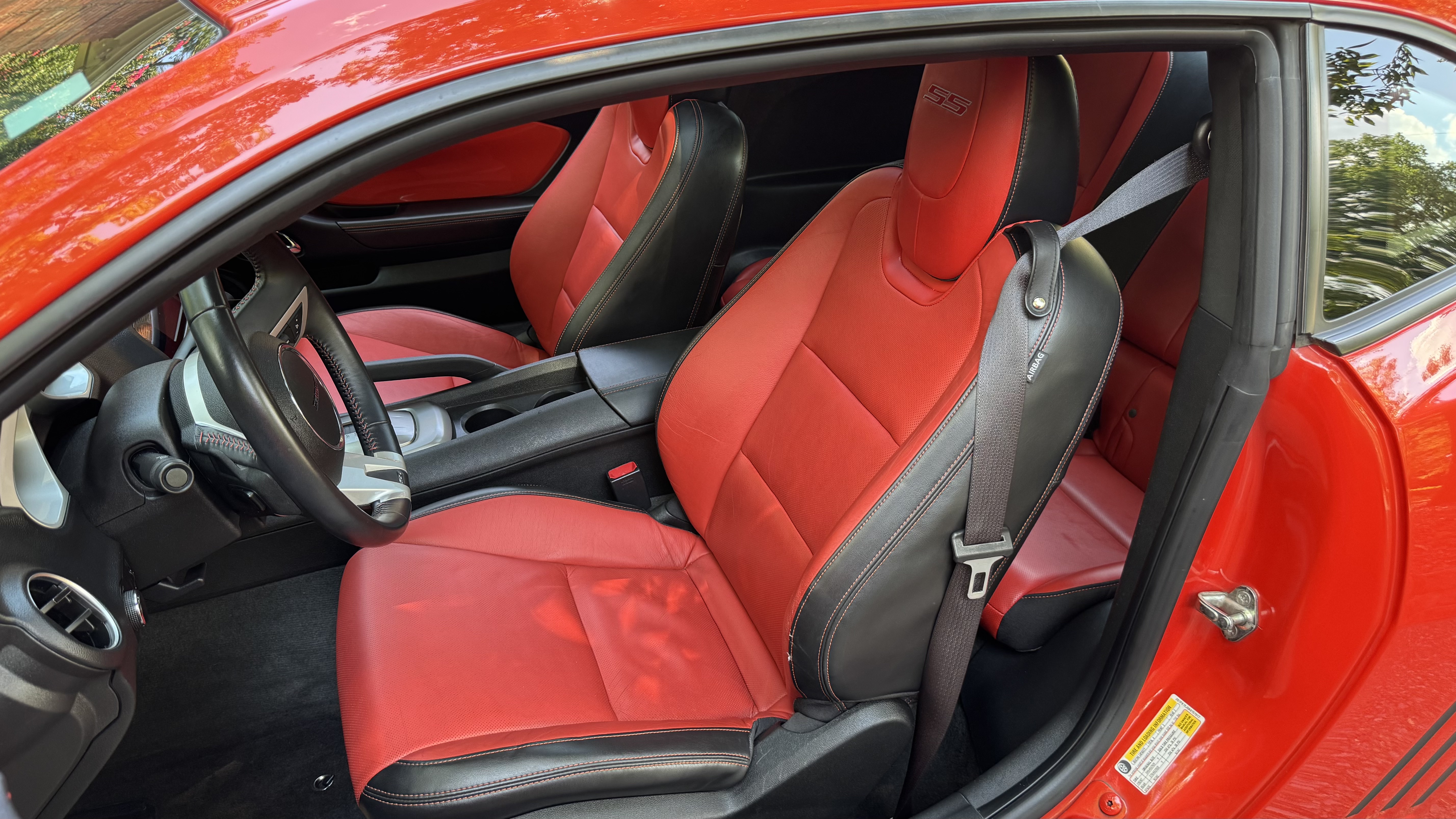 Used 2010 Chevrolet Camaro SS w/ RS Package RWD image 19