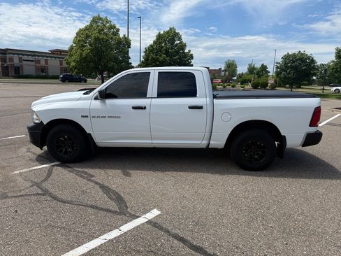 Used 2012 RAM 1500 ST w/ ST Popular Equipment Group AWD/4WD image 4