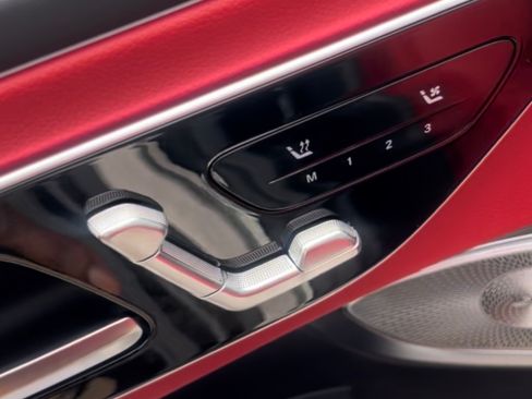 Used 2024 Mercedes-Benz CLE 300 4MATIC Coupe image 10