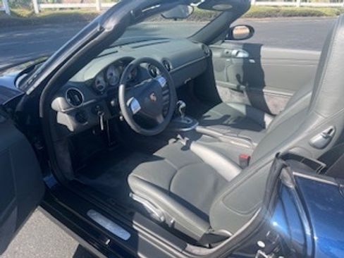 Used 2005 Porsche Boxster S RWD image 12