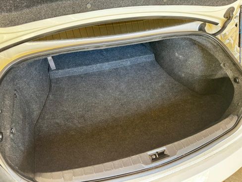 Used 2017 INFINITI Q60 Red Sport 400 image 22