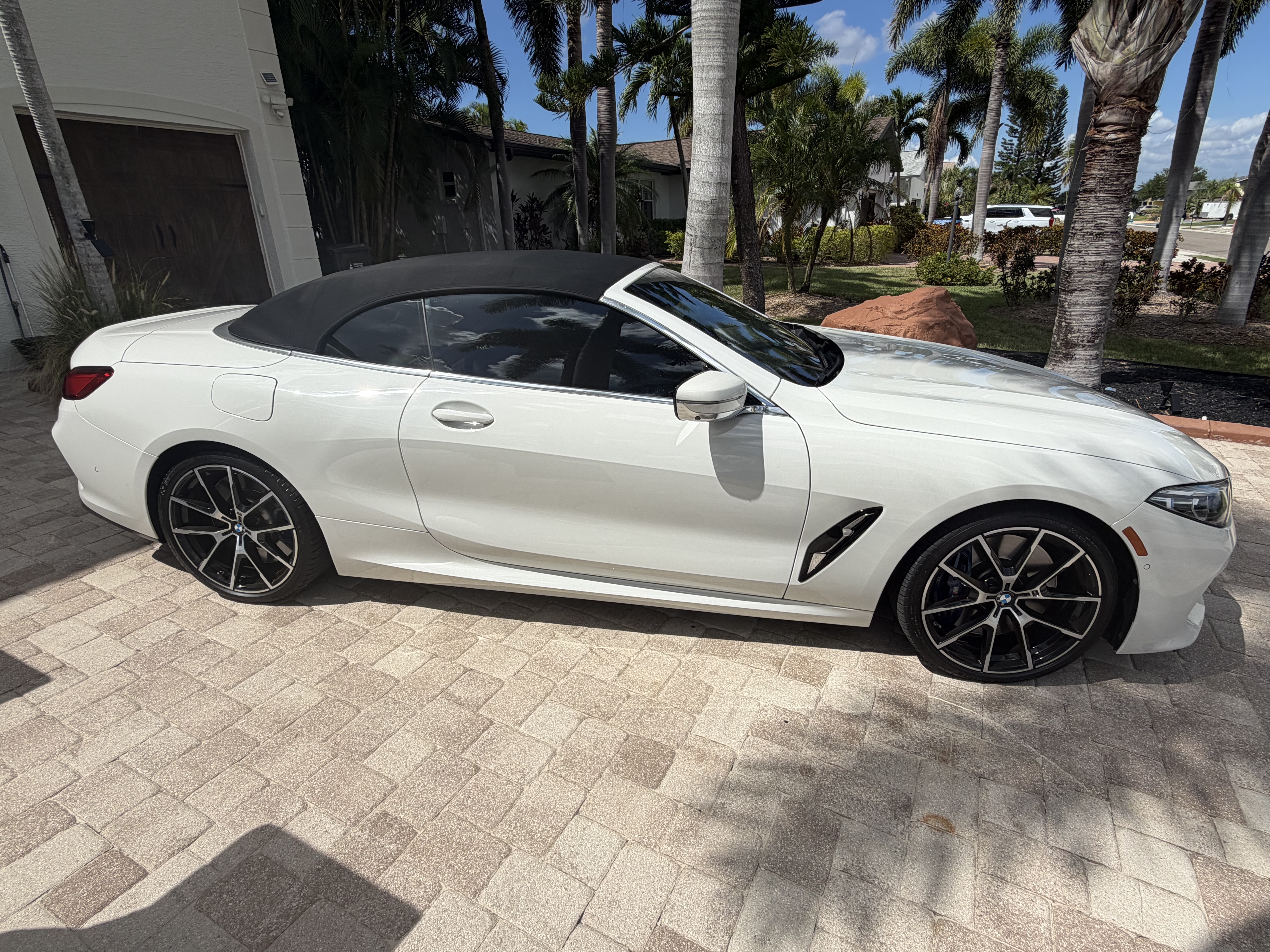 Used 2019 BMW M850i xDrive Convertible AWD/4WD image 16
