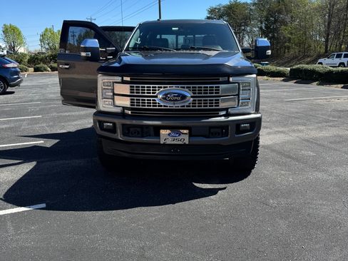 Used 2017 Ford F350 Platinum w/ Platinum Ultimate Package image 20