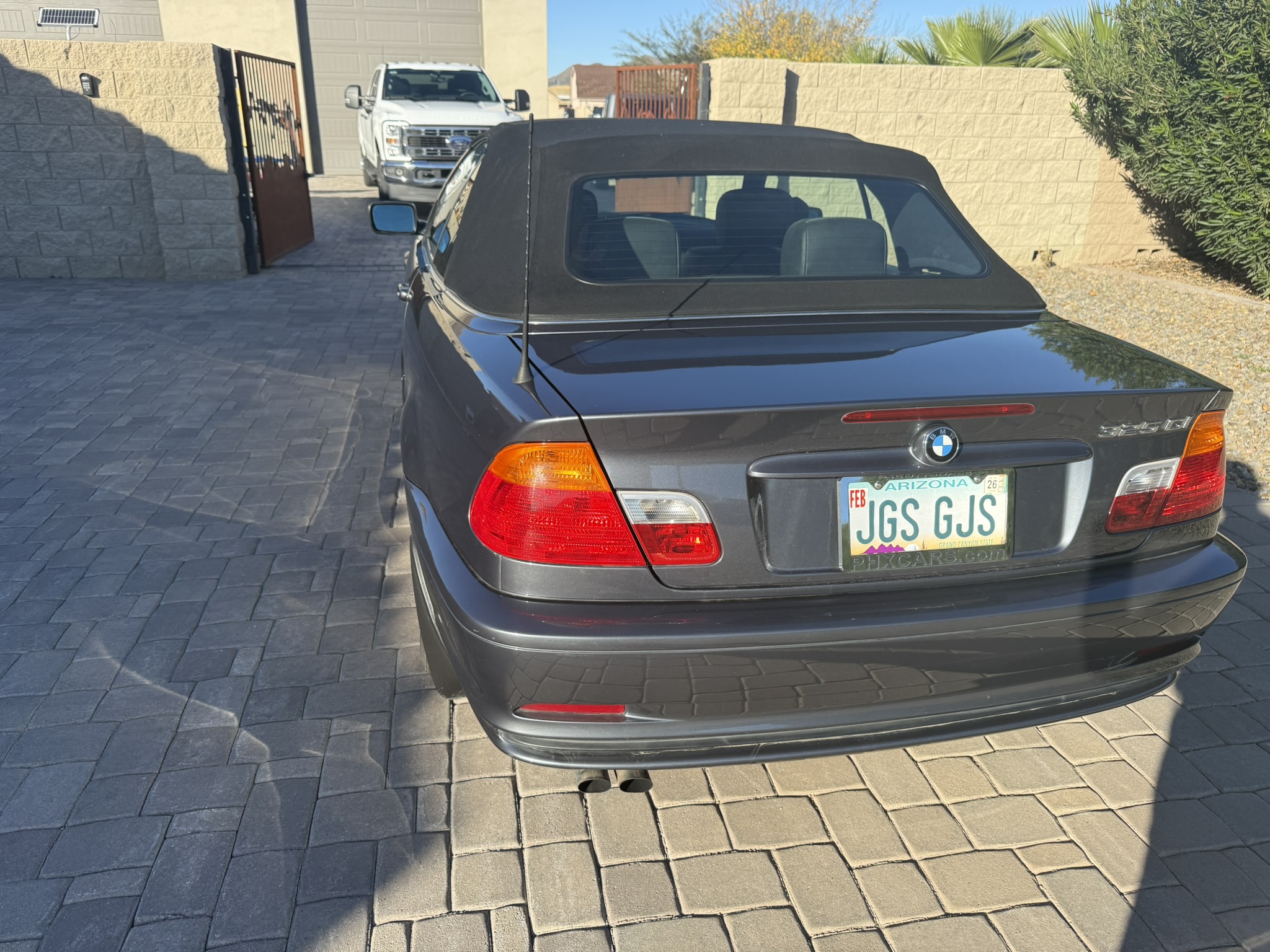 Used 2002 BMW 325Ci Convertible RWD image 9