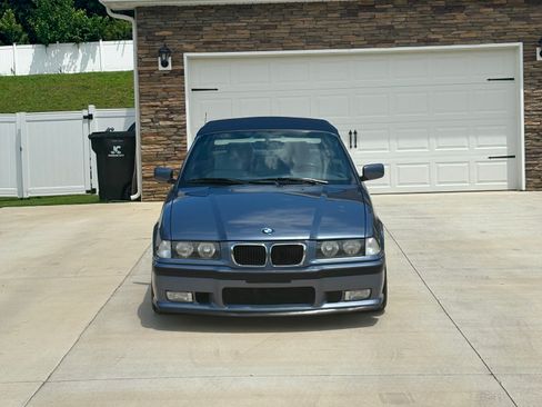 Used 1999 BMW 328i Convertible RWD image 13