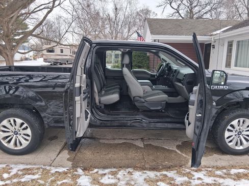 Used 2016 Ford F150 XL w/ Equipment Group 101A Mid image 2