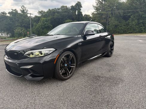 Used 2018 BMW M2 w/ Executive Package RWD image 2