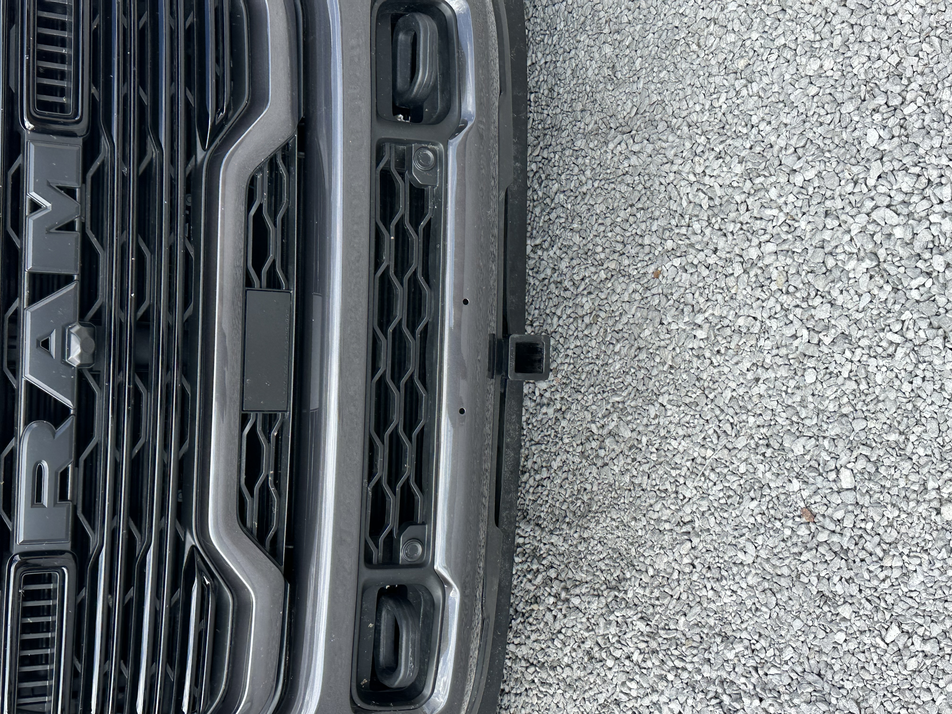 Used 2025 RAM 2500 Laramie AWD/4WD image 6