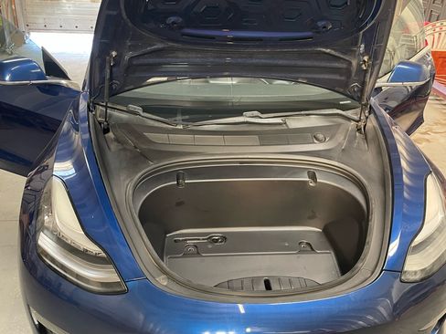 Used 2020 Tesla Model 3 Standard Range Plus image 23