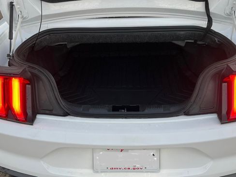 Used 2021 Ford Mustang Premium image 5