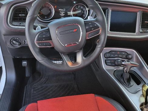 Used 2022 Dodge Challenger GT w/ Plus Package image 10
