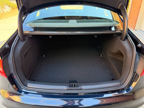 Used 2016 Audi A4 2.0T Premium w/ Convenience Plus Package image 11