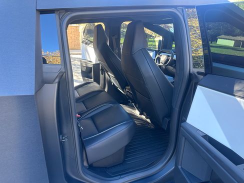 Used 2024 Tesla Cybertruck Cyberbeast image 20