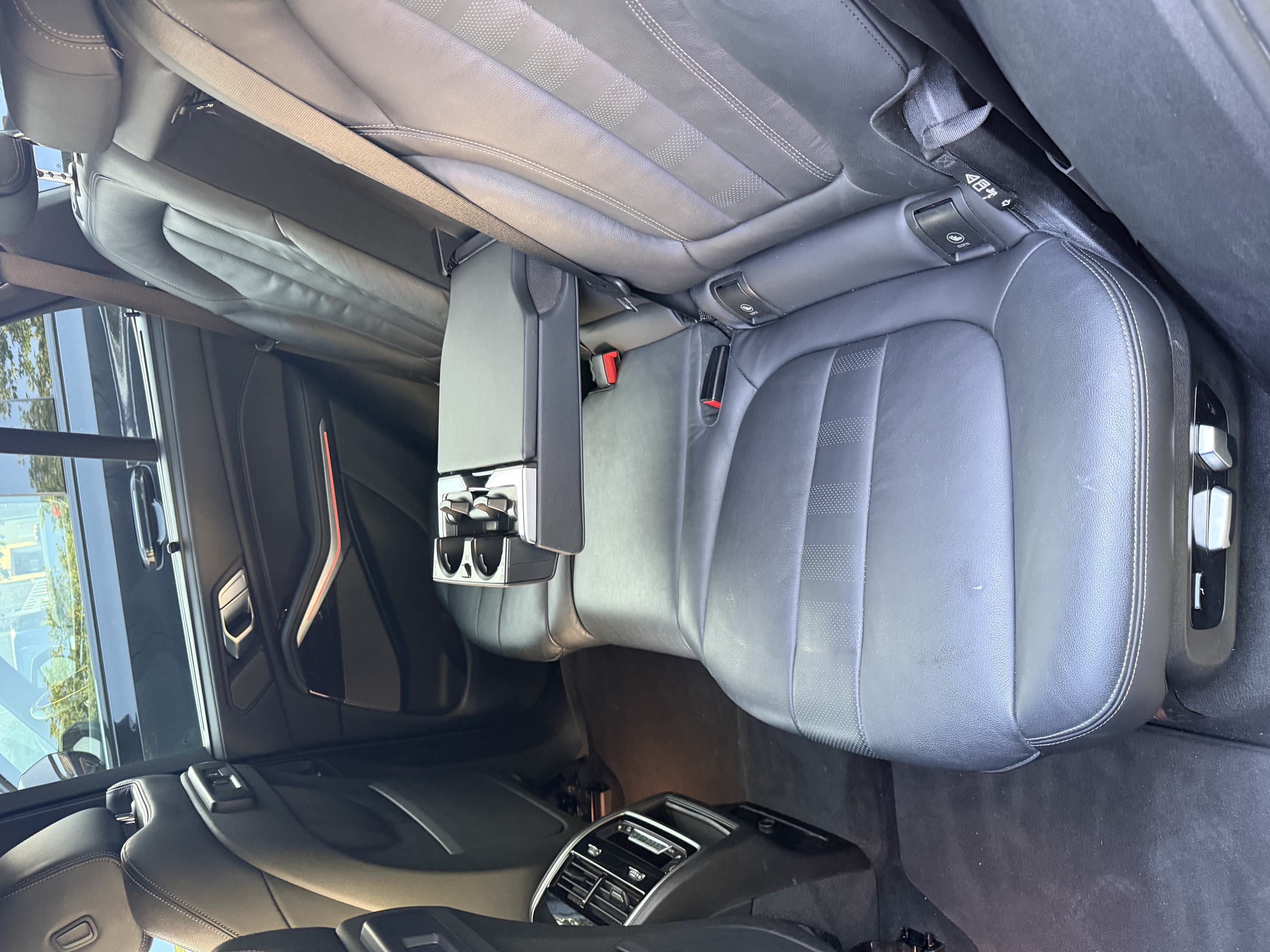 Used 2021 BMW X5 xDrive40i w/ Executive Package AWD/4WD image 8