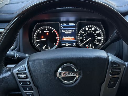 Used 2019 Nissan Titan Platinum Reserve w/ Platinum Utility Package image 17