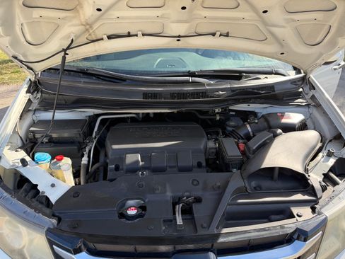 Used 2017 Honda Odyssey SE image 6