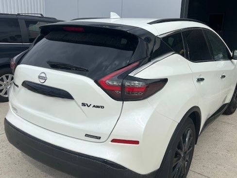 Used 2023 Nissan Murano SV w/ SV Midnight Edition Package image 4