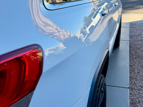 Used 2017 Jeep Grand Cherokee Limited w/ Luxury Group II image 5