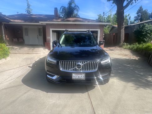 Used 2021 Volvo XC90 T8 Inscription w/ Advanced Package image 6