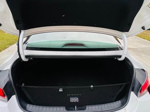 Used 2025 Hyundai Elantra SE image 16