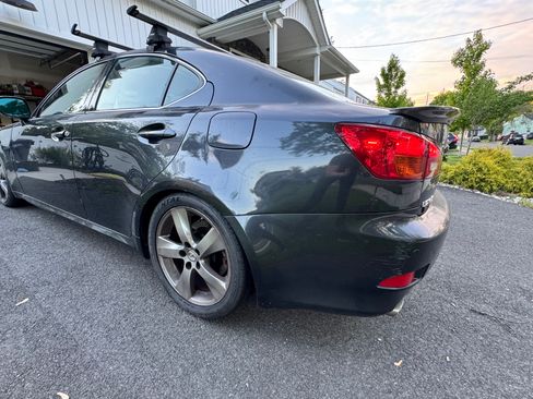 Used 2006 Lexus IS 350 RWD image 6