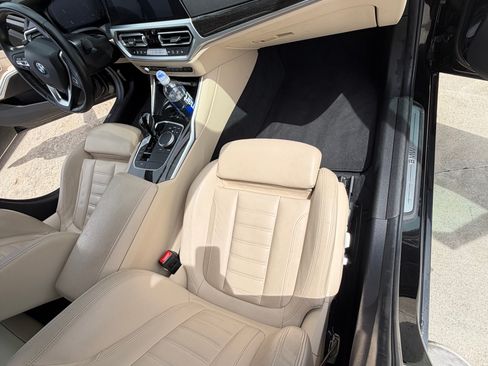 Used 2019 BMW 330i Sedan w/ Premium Package image 17